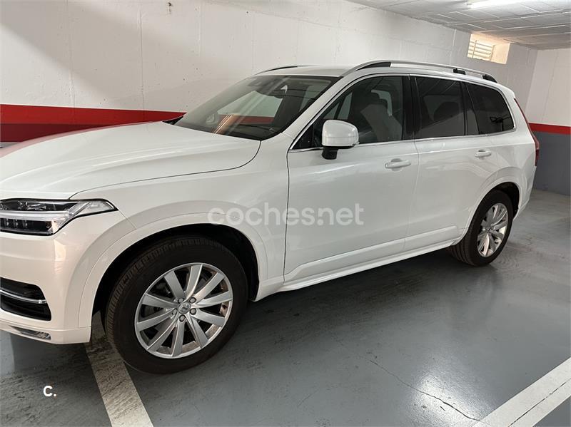 VOLVO XC90 2.0 D5 AWD Momentum C Auto