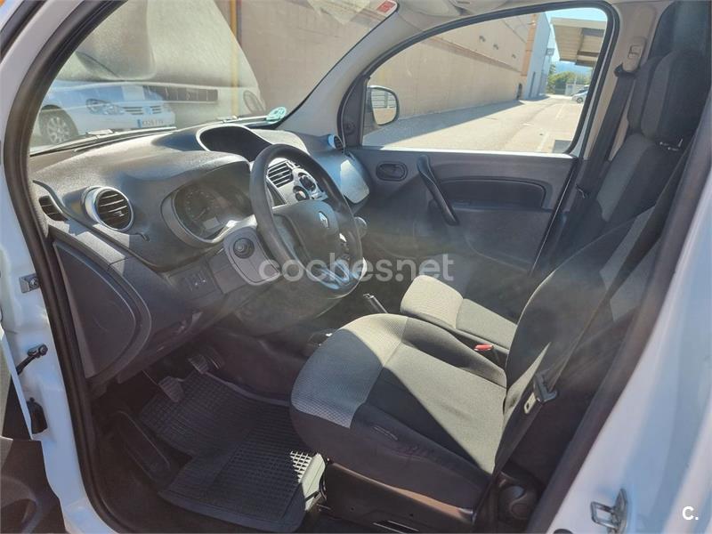 RENAULT Kangoo Furgon (2018) - 10.790 € en Barcelona