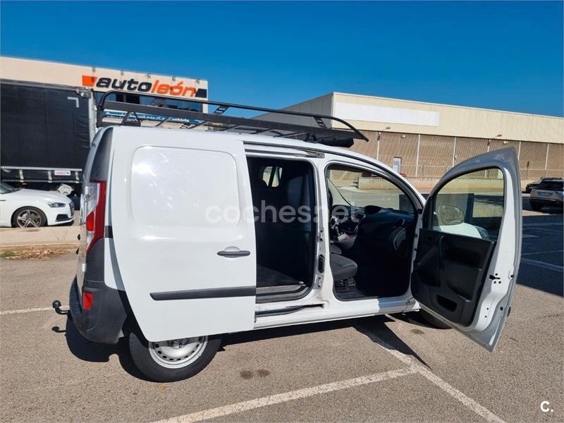 RENAULT Kangoo Furgon (2018) - 10.790 € en Barcelona