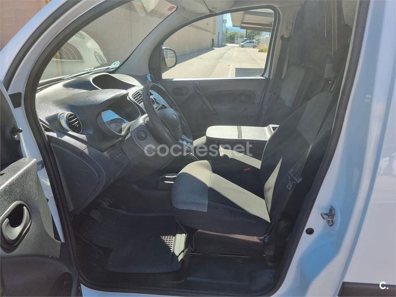 RENAULT Kangoo Furgon (2018) - 10.790 € en Barcelona