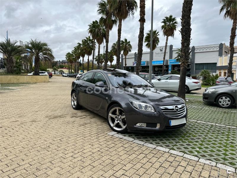 Opel Insignia SPORTS TOURER 2.0 CDTI 160 COSMO AUT 5P automático