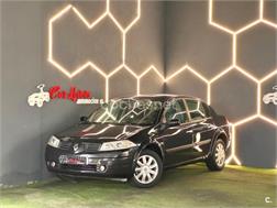 RENAULT Megane Sedan Confort Dynamique 1.6 16v Auto 4p.