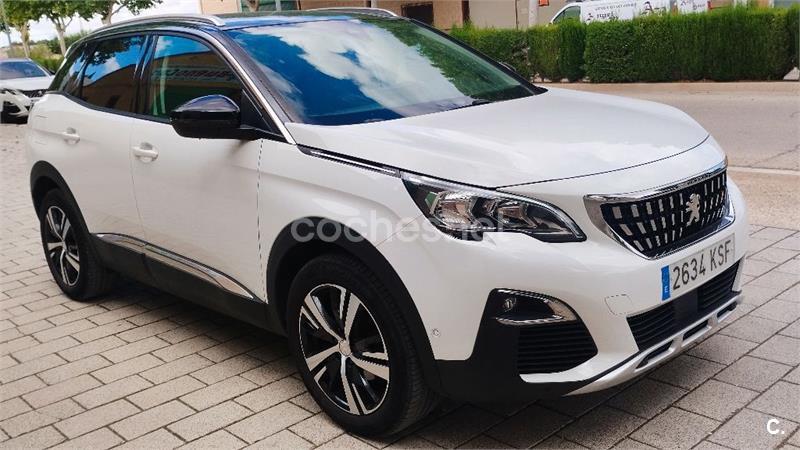 PEUGEOT 3008 1.5 BlueHDi SS Allure