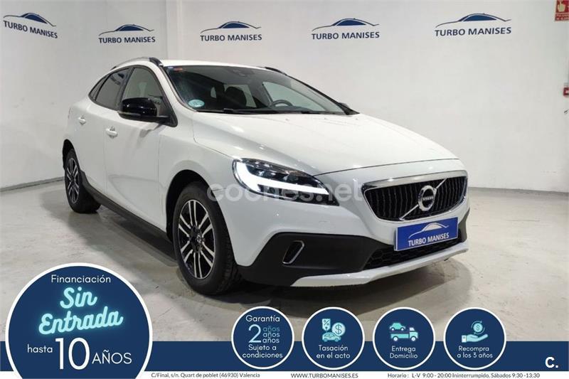 VOLVO V40 Cross Country 2.0 T3 Plus