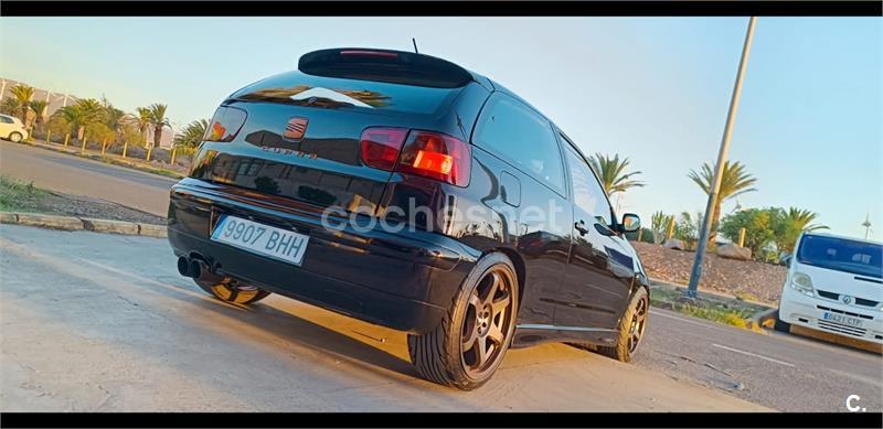 SEAT Ibiza 1.8 20v T CUPRA R 3p.