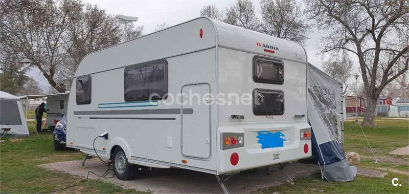 caravana Adria Aviva 472PK 19.500 en Madrid Coches