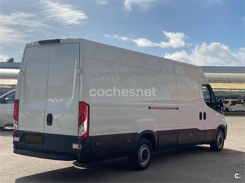 IVECO Daily 3.0 TD 35S 21 A8 V A8 4100H2