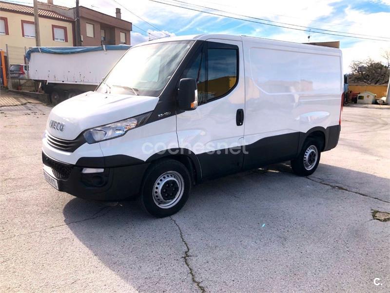 IVECO Daily 2.3 TD 33S 12 A8 V 3000H1 4p.