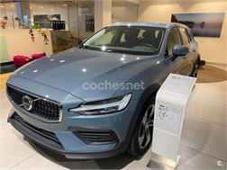 VOLVO V60 Cross Country 2.0 B4 D AWD Cross Country Core Auto 5p.