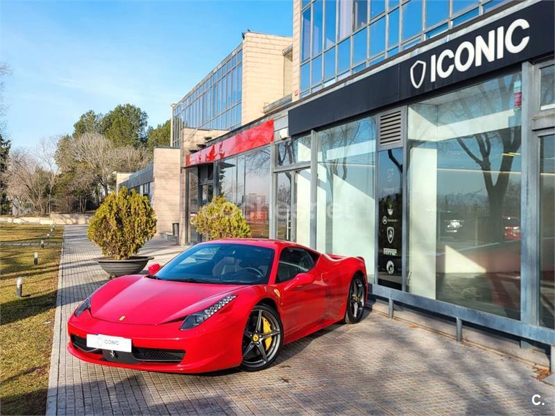 FERRARI 458 Italia