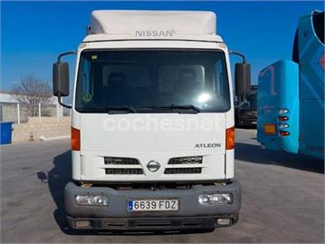 NISSAN CAMION