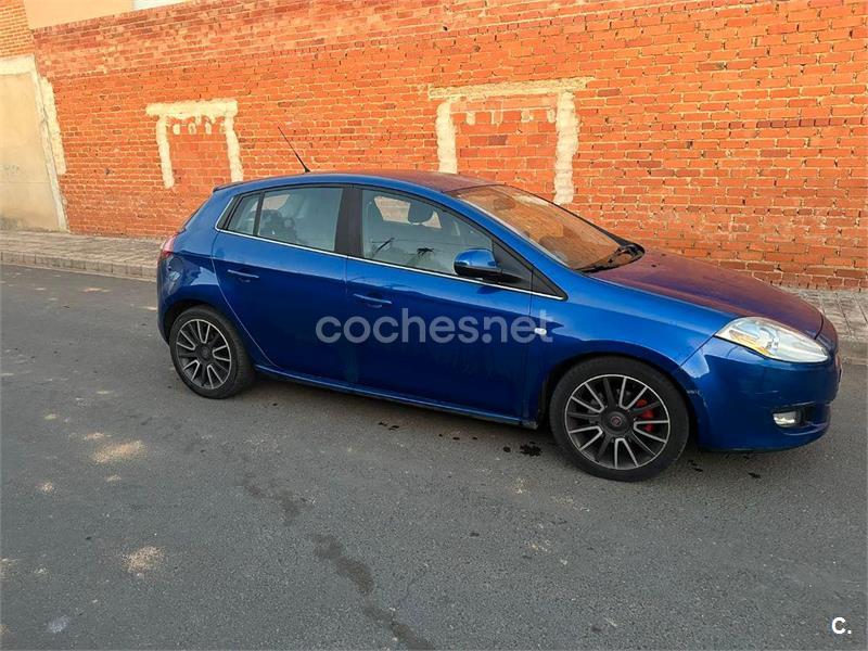 FIAT Bravo (2010) - 4899 € en Ciudad Real