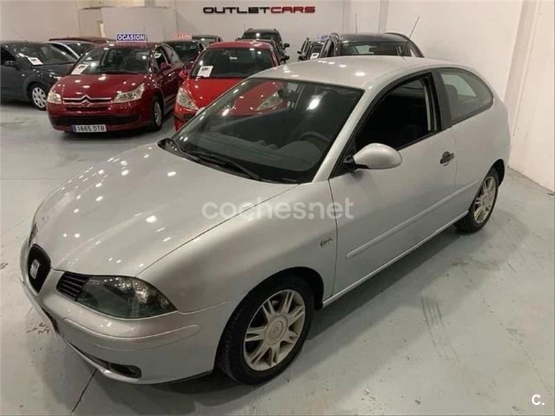 SEAT Ibiza 1.4i 16v 100 CV SIGNA