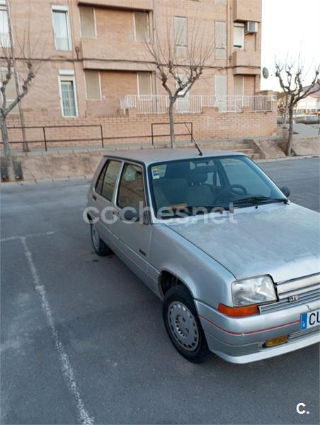 Vendo o cambio por caravana 1500 en Alicante Coches