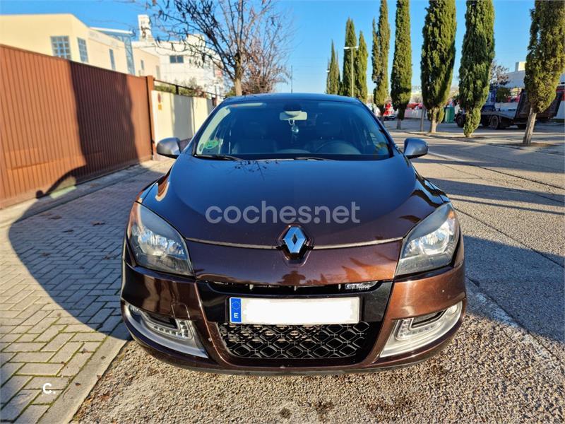 Carros y Clasicos - Prueba Renault Megane III