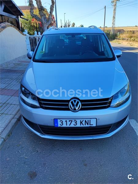 VOLKSWAGEN Sharan 2.0 TDI 140cv DSG Travel BlueMotion Tech 5p.