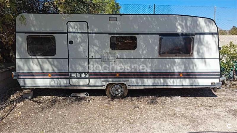 caravana para parcela 1200 en Alicante Coches