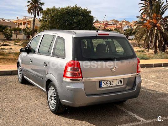 OPEL Zafira 1.9 CDTi 120 CV Cosmo