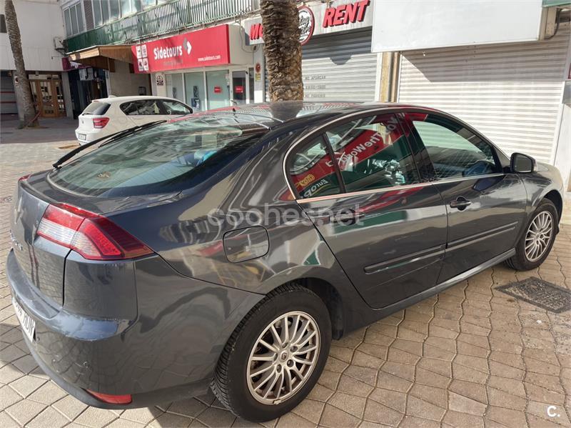 RENAULT Laguna Emotion dCi 110 eco2