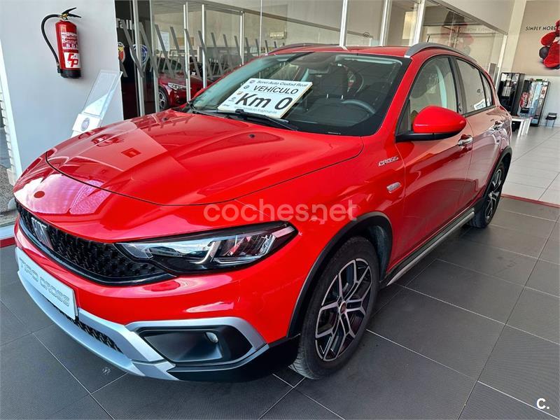 FIAT Tipo Cross 1.5 Hybrid DCT