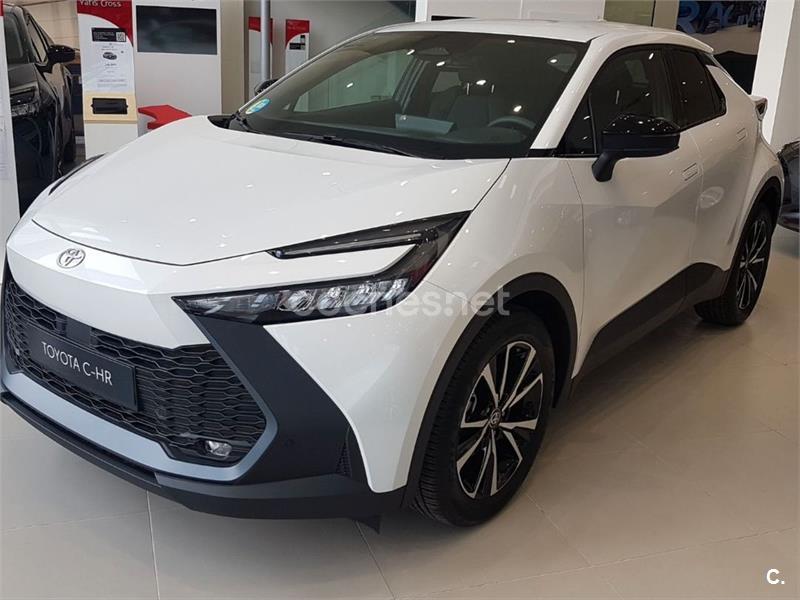 TOYOTA CHR 1.8 140H Advance