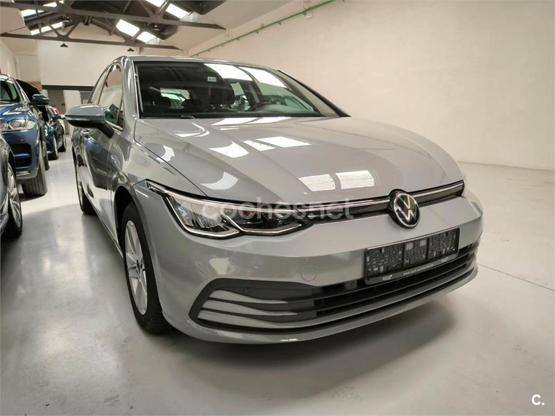 VOLKSWAGEN Golf Life 1.5 TSI