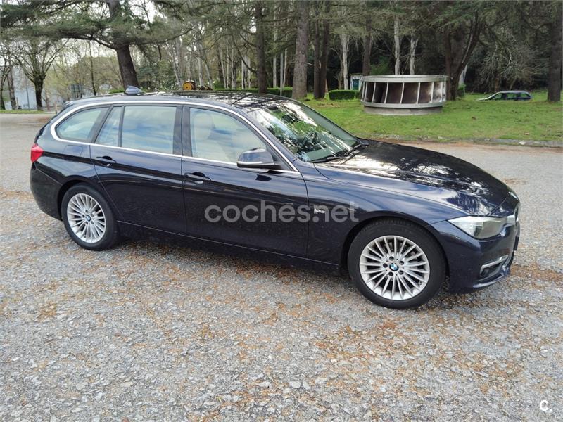 BMW Serie 3 318d Touring 5p.