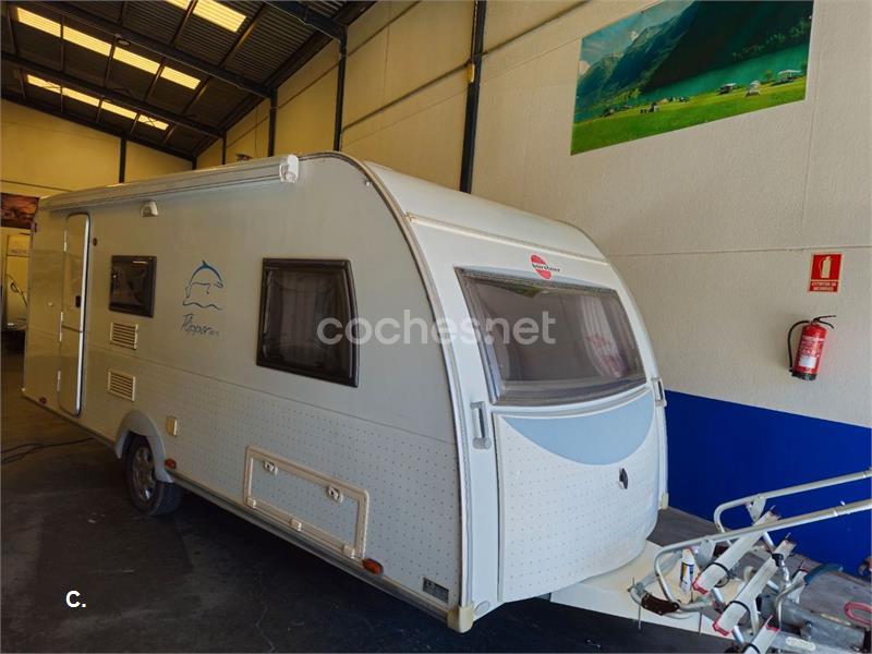 CARAVANA BURSNTER FLIPPER 490 MOVER AIRE TOLDO Y PLACA SOLAR