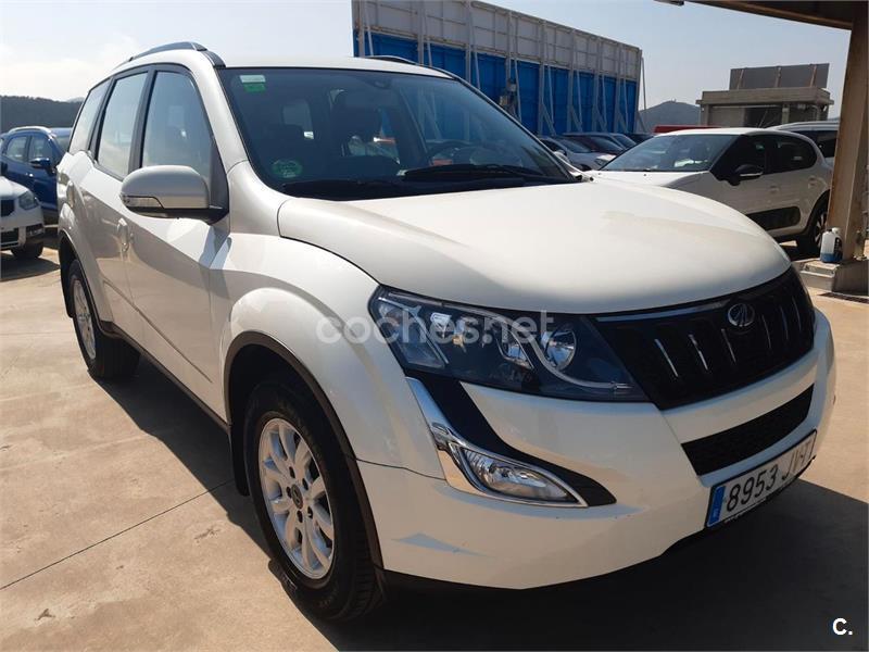 MAHINDRA XUV500 FWD 4X2 W8  7 plazas 5p.