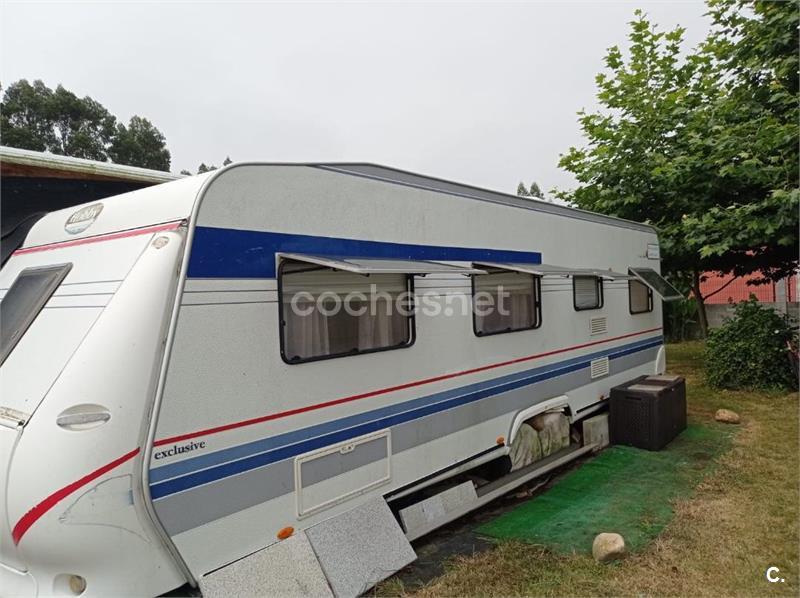 Se vende caravana hobby 7500 en Lugo Coches