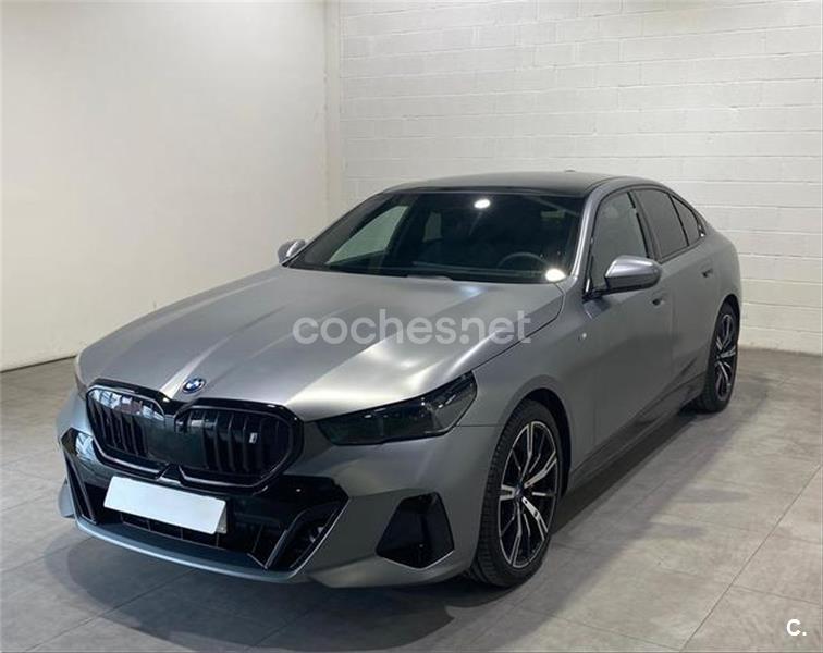 BMW i5 eDrive40