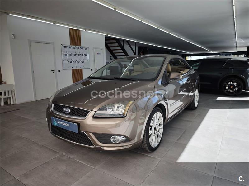 FORD Focus 2.0 CC Titanium