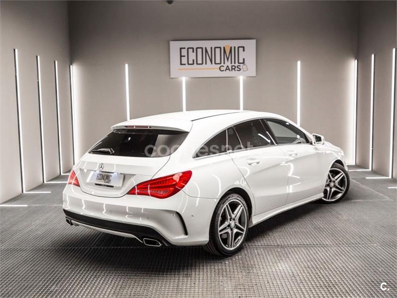 MERCEDES-BENZ Clase CLA CLA 220 d AMG Line Shooting Brake