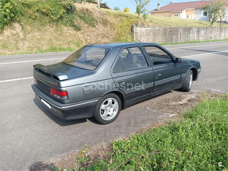 PEUGEOT 405