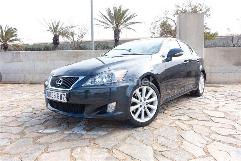 LEXUS IS220d