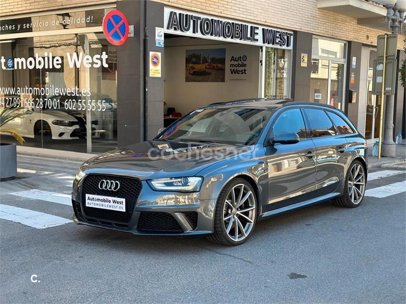 AUDI RS4 Avant 4.2 FSI quattro