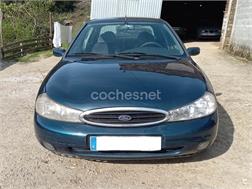FORD Mondeo 1.8TD GLX 4p.