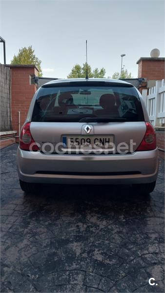 RENAULT Clio RENAULT SPORT 2.0 16V