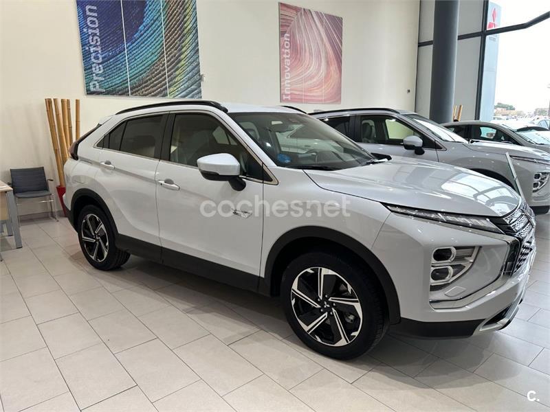 MITSUBISHI Eclipse Cross PHEV Kaiteki 4WD