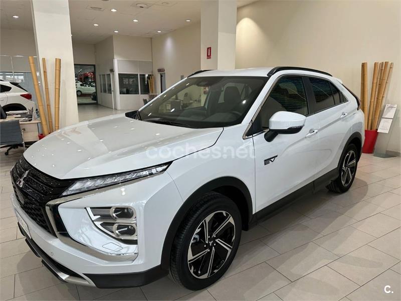 MITSUBISHI Eclipse Cross PHEV Kaiteki 4WD