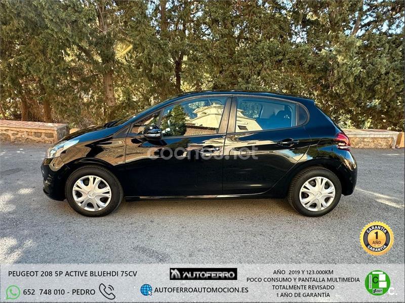 PEUGEOT 208 ACTIVE BlueHDi