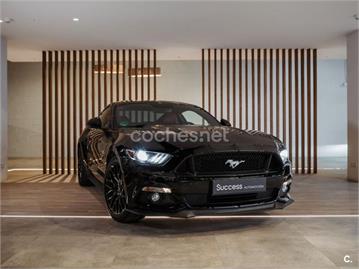 FORD Mustang 5.0 TiVCT V8 307kW Mustang GT Fastsb. 2p.
