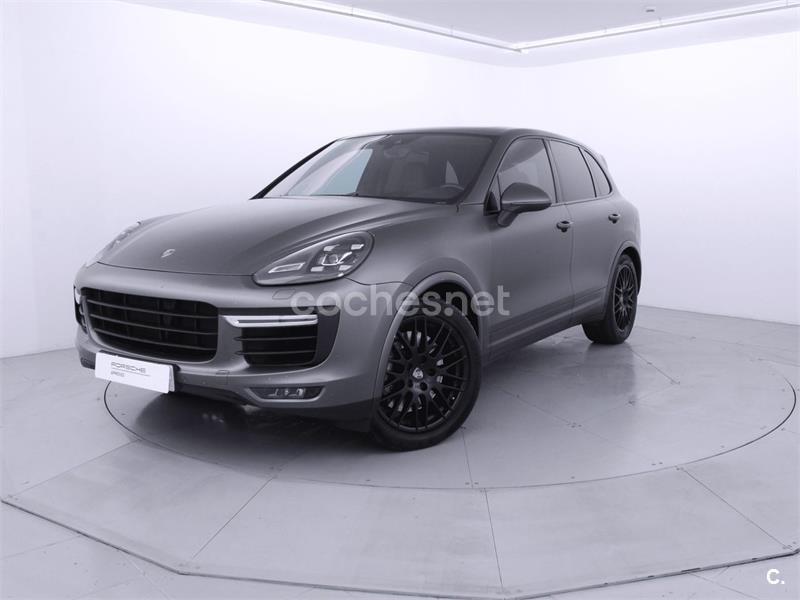 PORSCHE Cayenne Turbo