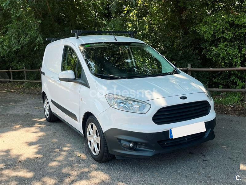 FORD Transit Courier Van 1.0 EcoBoost Trend