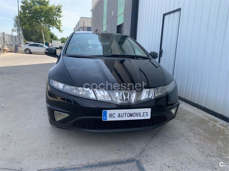 HONDA Civic 1.8 iVTEC Executive Piel 5p.