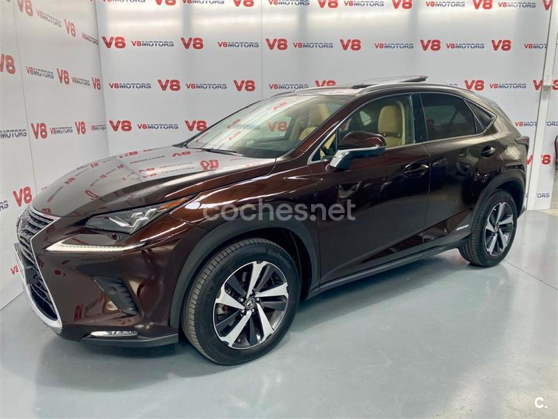 LEXUS NX 2.5 300h Luxury 4WD