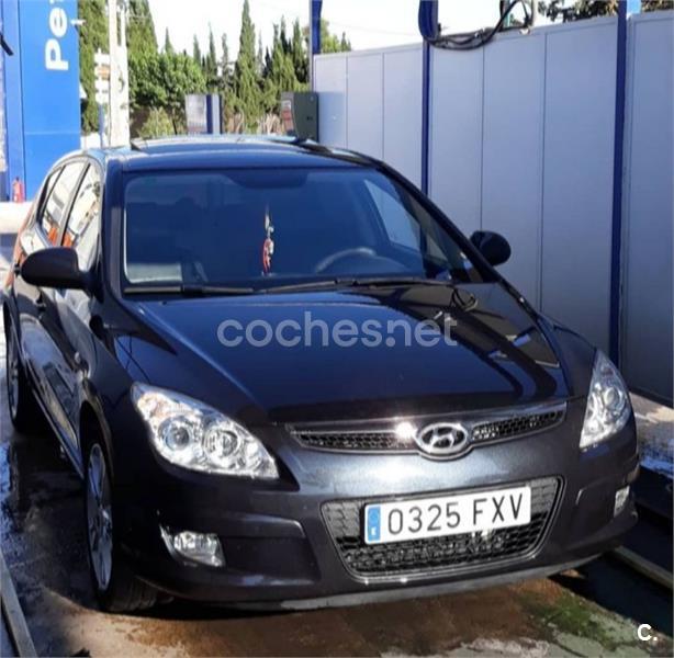 HYUNDAI i30 2.0 CRDi VGT Premium 5p.