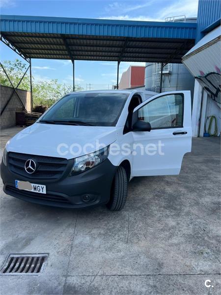 MERCEDES-BENZ Vito 110CDI furgon Base compacta