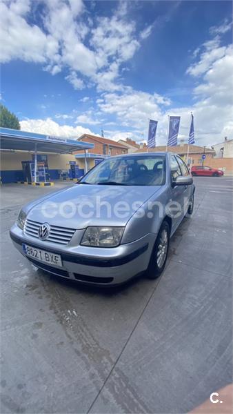 VOLKSWAGEN Bora 1.9 TDi Highline