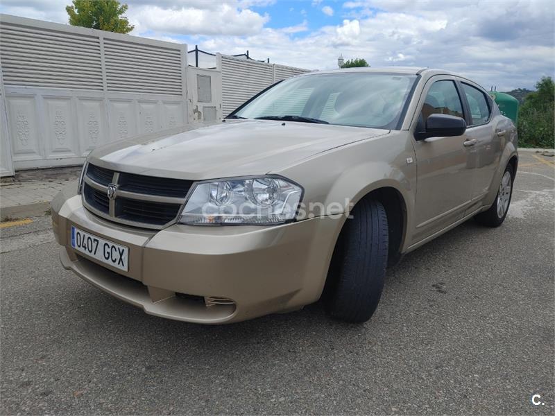 DODGE Avenger 2.0 VVT SE